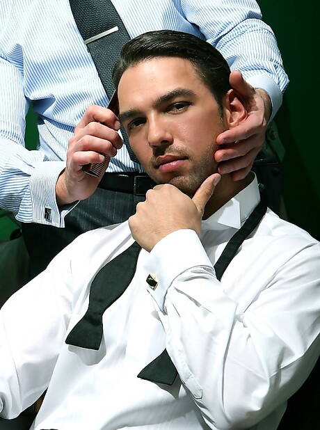 Latynoski, muskularny Lucky Daniels i umięśniony Nathan Price ruchają się w dupę po ssaniu