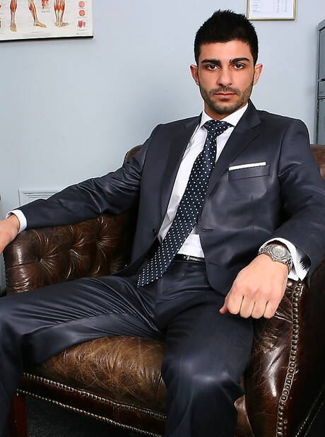 帥哥 Neil Stevens 和帥哥 Rio Silver 激情演繹同性戀情