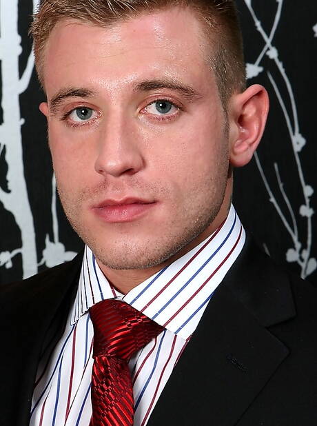 Geile jongens Jed James, Lucky Daniels en Rio Silver hebben een goede trio-seks