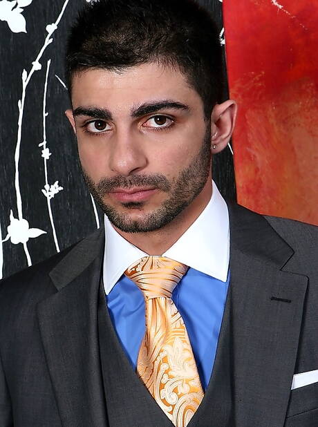 性感男孩 Jed James、Lucky Daniels 和 Rio Silver 享受三人性愛