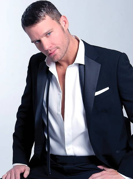 Slovak stud Jay Roberts and american tough guy Steven Daigle have a good anal sex