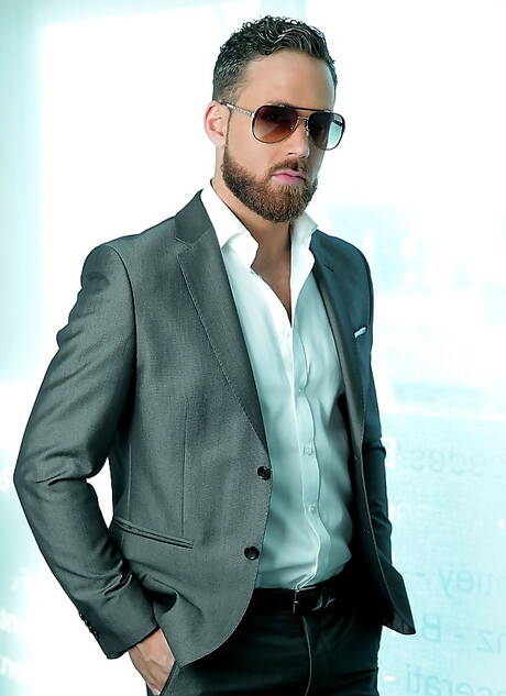 Isaac Eliad and dutch beefcake Logan Moore have a good anal sex