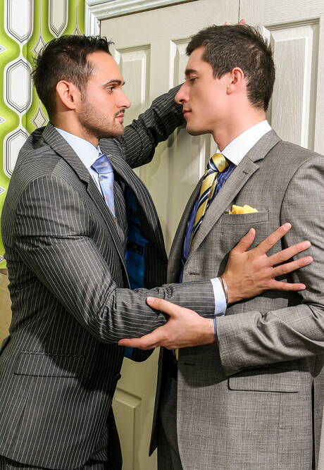 Strongman Jay Roberts and tough guy Marco Wilson in hot homosexual scene