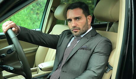 Le boxeur costaud Edu et l