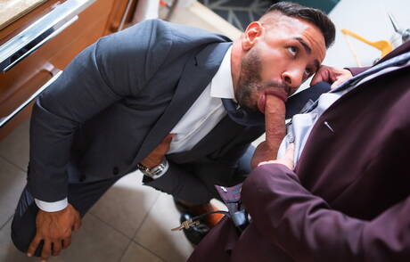 Tough guy Manuel Skye and hunk Mateo Zagal have a good anal sex in hot shower