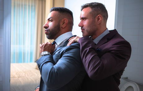 Tough guy Manuel Skye and hunk Mateo Zagal have a good anal sex in hot shower