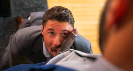 Der heiße Kumpel Mateo Zagal und der sexy Typ Skyy Knox haben guten Analsex