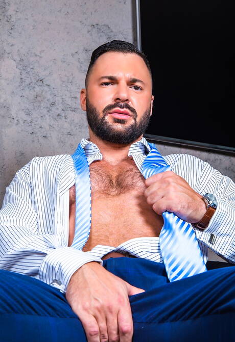 Der sinnliche Junge Cole Keller und der hinreißende Typ Joe Gillis haben Analsex in der Dusche