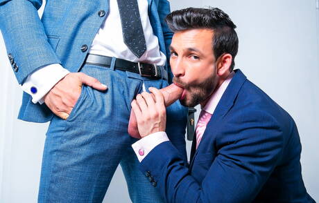 Der gut gebaute Javi Gray und der attraktive Sir Peter haben guten Sex