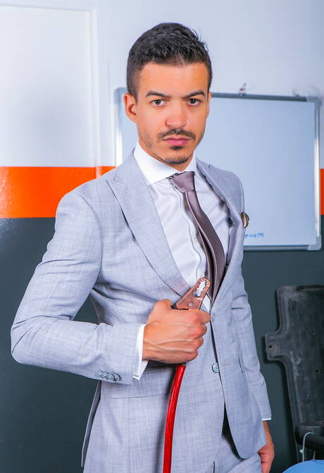 Men At Play: Muscular Jonathan Miranda and muscular Ricky Blue likes to be roped