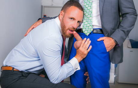 O super garanhão Dani Robles e o super garanhão Leo Rosso fazem amor