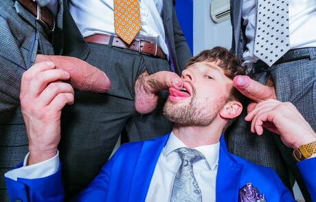 Men At Play: Diego, Drew, Joe, Sir Peter in hot groupsex scene