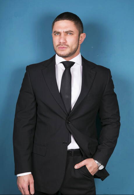 Der gut gebaute Russe Dato Foland und der italienische Schwulenbär Marco Napoli haben heißen Paarsex