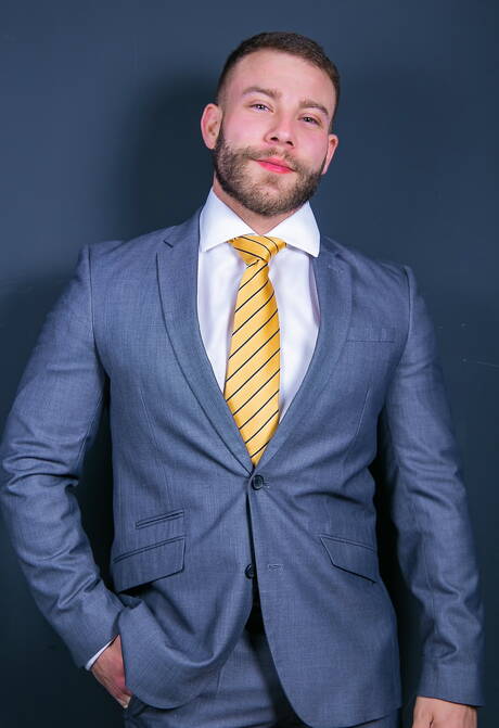 Men At Play: Muscular Dani Rivera and spanish bull Diego Reyes in hot ass bang