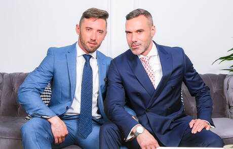 Die harten Kerle Manuel Skye und Marcos Oliveira aus Kanada ficken in den Arsch, nachdem sie Schwänze gelutscht haben