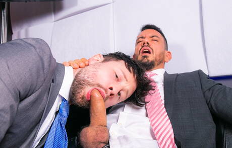 Der muskulöse Drew Dixon und der Hengst Joe Gillis lieben sich