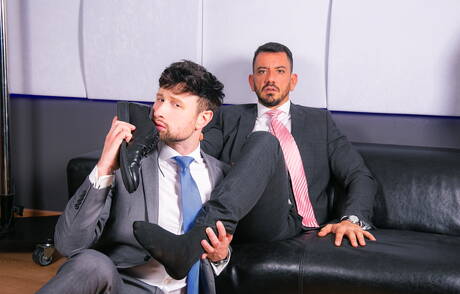 Der muskulöse Drew Dixon und der Hengst Joe Gillis lieben sich