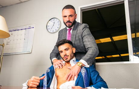 O durão Leo Rosso e o musculoso Pol Prince se chupando e transando