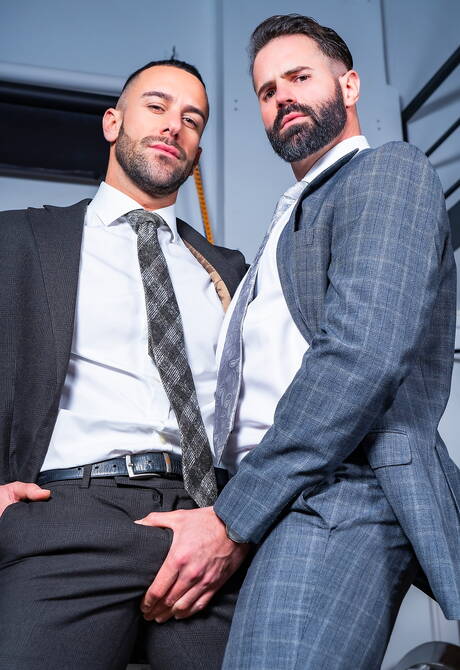 Der harte Kerl Dani Robles und der muskulöse Gustavo Cruz lieben sich