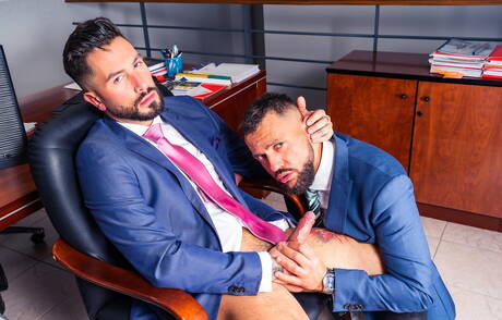 Spanish young dude Andrea Suarez and  Viciousmen in hot ass bang