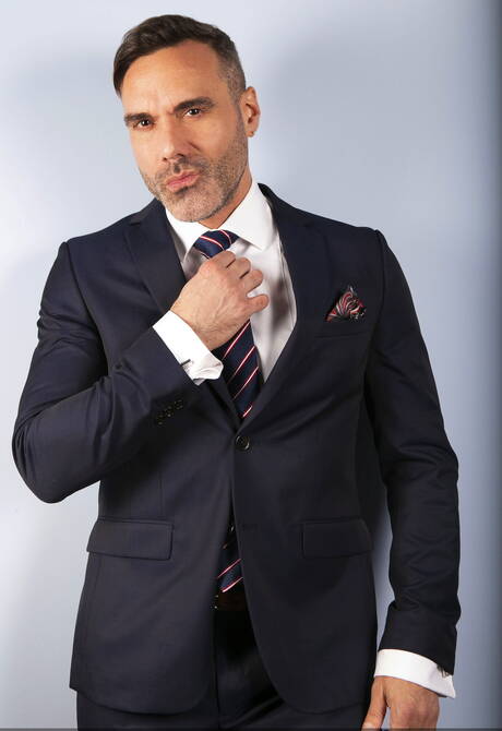 Men At Play: Nasty buddies Austin Sugar, Jonas Jackson and Manuel Skye in hot threesome ass fuck action in bath