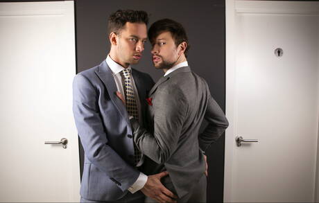 Der belgische harte Kerl Damon Heart und der haarige englische Hengst Drew Dixon lieben sich