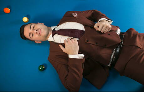 Der muskulöse David Cork und der englische harte Kerl Lukas Daken beim harten Analsex