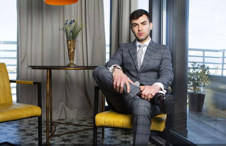 Brazilian muscular Alexander Muller and dutch beefy Logan Moore fuck ass after sucking