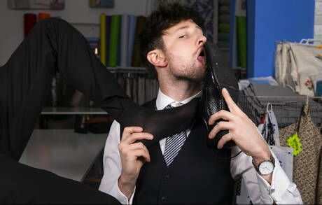 Beefy Drew Dixon and tough guy Franky Fox in hard anal sex