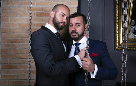 Husky guy Bruno Max and stud Thomas Thunder have anal sex