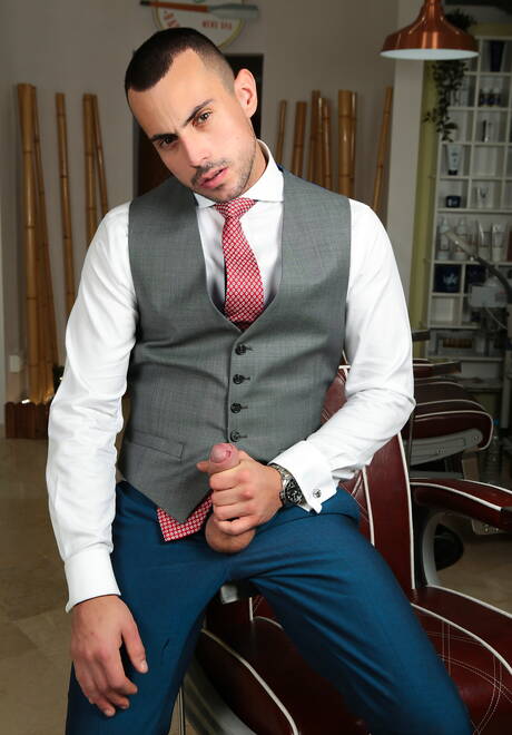 Hengst Dani Rivera und Superhengst Miguel Angel in heißer homosexueller Action