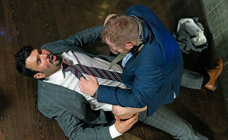 Der harte Kerl Jean Franko und der Muskelprotz Malek Tobias haben guten Oralsex