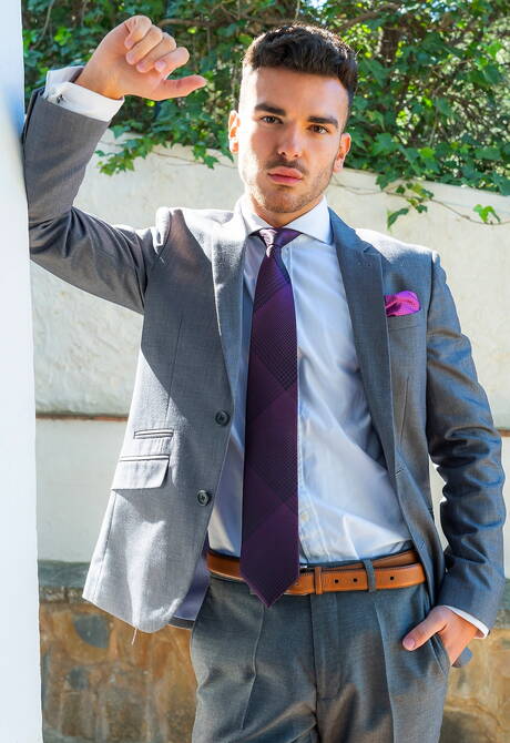 espanhol Pol Prince e o urso gay português Sir Peter em sexo anal intenso ao ar livre