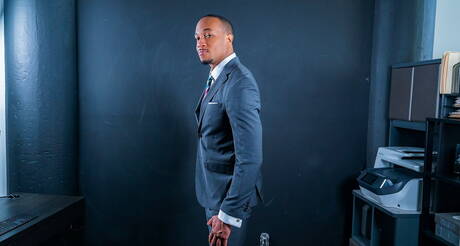 黑人超級帥哥Trent King用玩具自慰