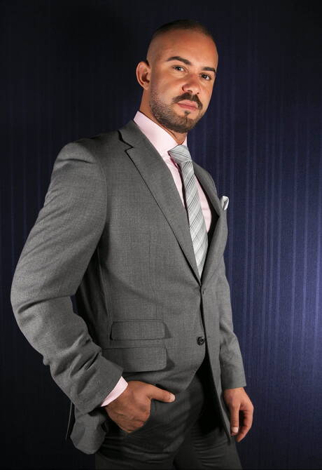 スタッドブルーノマックスとたくましいルカスダケンの熱いアナルファック