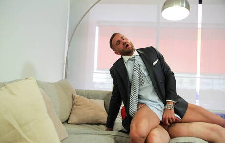 Latino gay bear Andy Onassis and latin bodybuilder Emir Boscatto in hard anal sex