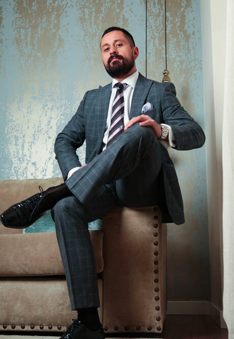 Der attraktive Cristian Sam und der attraktive Dani Robles lieben sich