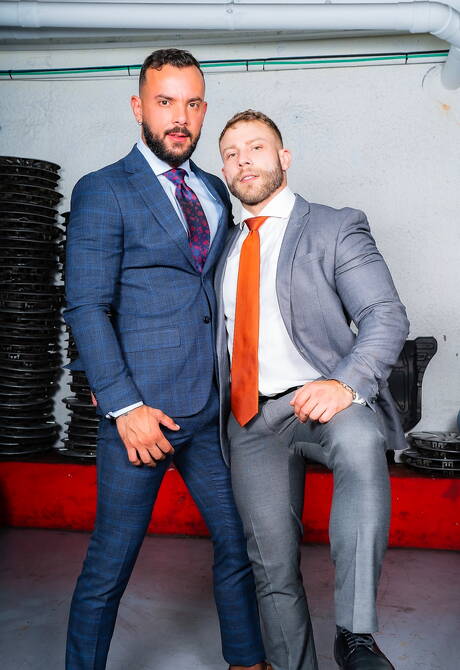 Spanish muscular Diego Reyes and portuguese mature bear Sir Peter fuck ass after sucking