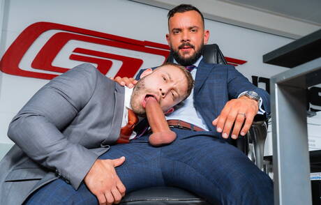 Spanish muscular Diego Reyes and portuguese mature bear Sir Peter fuck ass after sucking