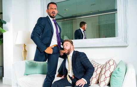 Der harte Kerl Joe Gillis und der attraktive Manuel Scalco haben eine heiße Pärchenszene