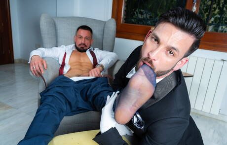 Husky guy Cristian Sam and hunk Javi Gray in hot ass fuck action