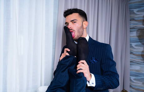 Spanish husky guy Pol Prince and well-built Rafael Ferreira fuck ass after blowjob