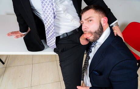 Men At Play: Beefy Diego Reyes and superstud Franky Fox have a hot sex