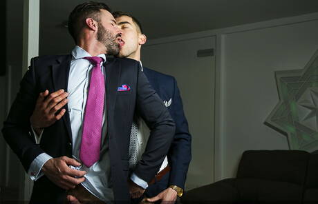 Brazilian husky guy Alexander Muller and spanish hot bear Dani Robles in dick sucking scene