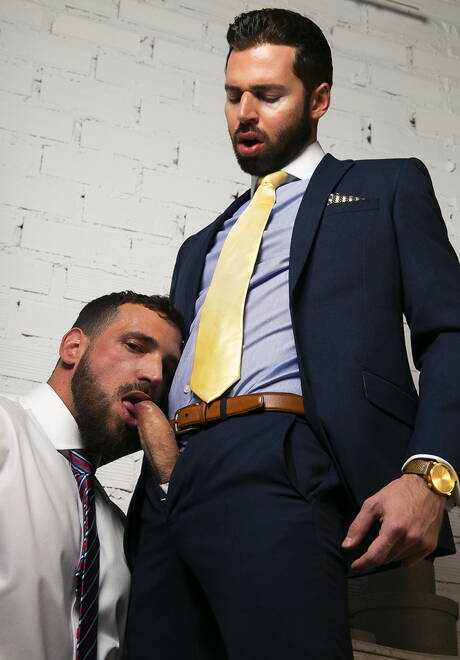 Superstud Dario Beck and well-built Enzo Rimenez in dick sucking scene