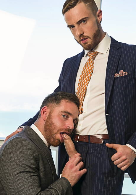 English gay bear Jonas Jackson and scottish hunk Jp Dubois in blowjob scene