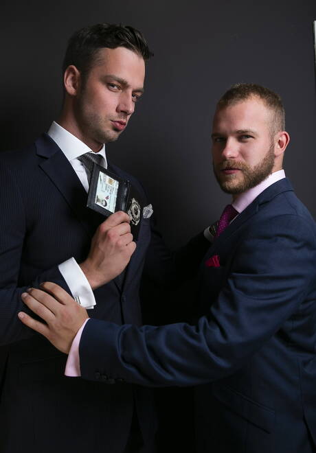 Well-built Damon Heart and husky guy Malek Tobias fuck after blowjob