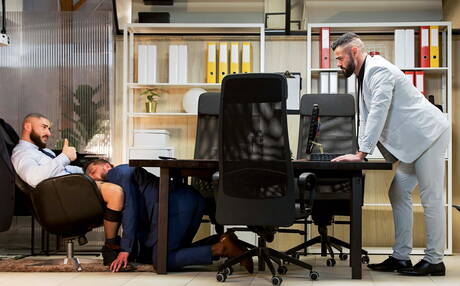 French bodybuilder Francois Sagat and norwegian strongman Tyler Berg have a hot couple scene