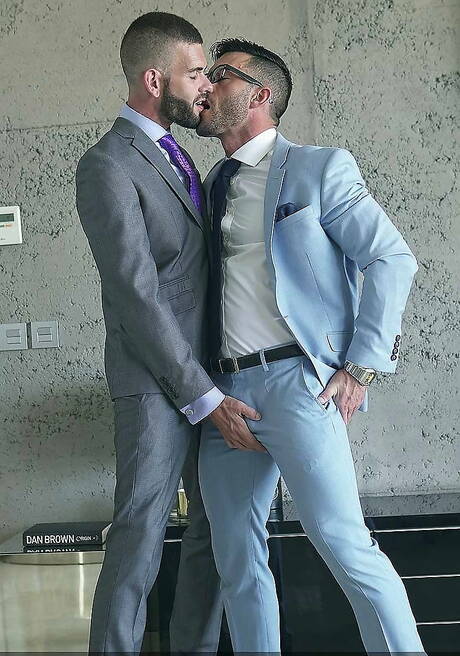 Brazilian hunky guy Andy Star and hunk Axel Max make a love in the kitchen