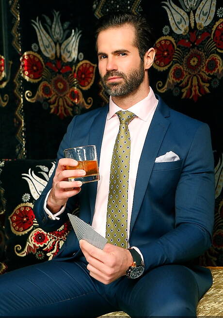 Der spanische Bär Dani Robles und der heiße französische Bär Teddy Torres in heißer homosexueller Action